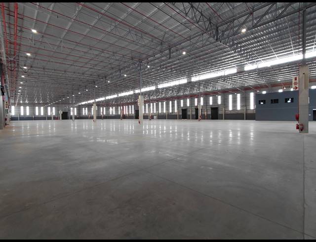 12,619M² WAREHOUSE TO LET IN WITFONTEIN
